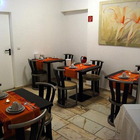 Hotel Rheinischer Hof 에어크라트 외부 사진