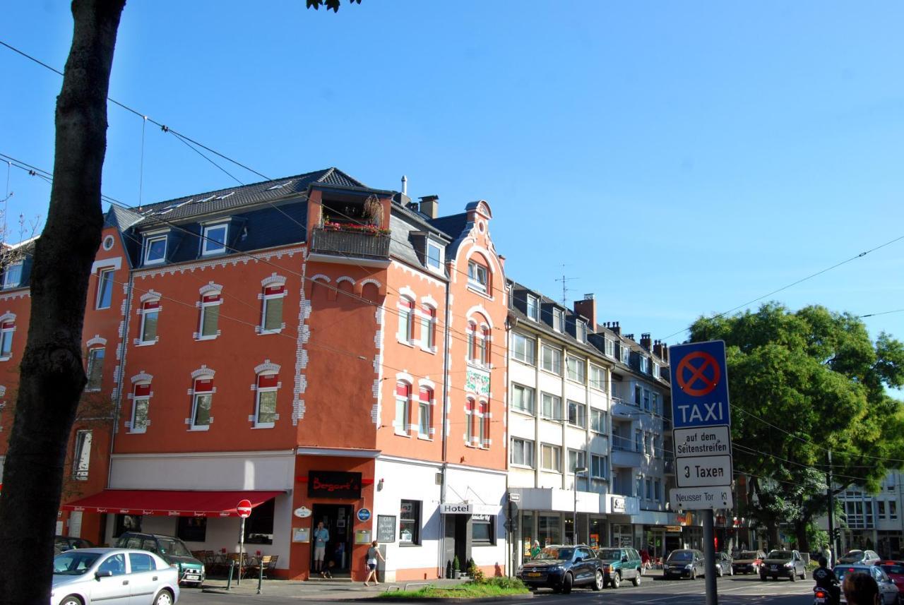 Hotel Rheinischer Hof 에어크라트 외부 사진